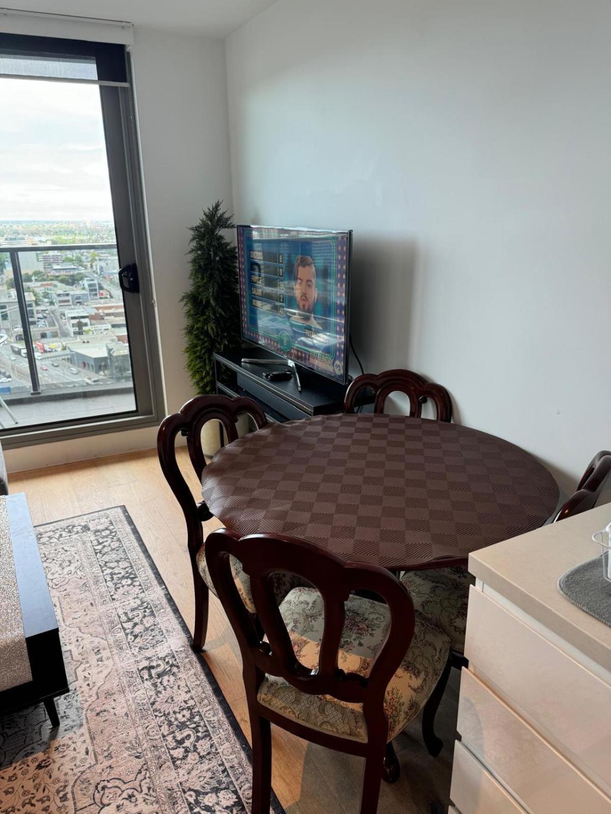 Apartment Southbank 1bed On 20f With Great View,gym,pool *